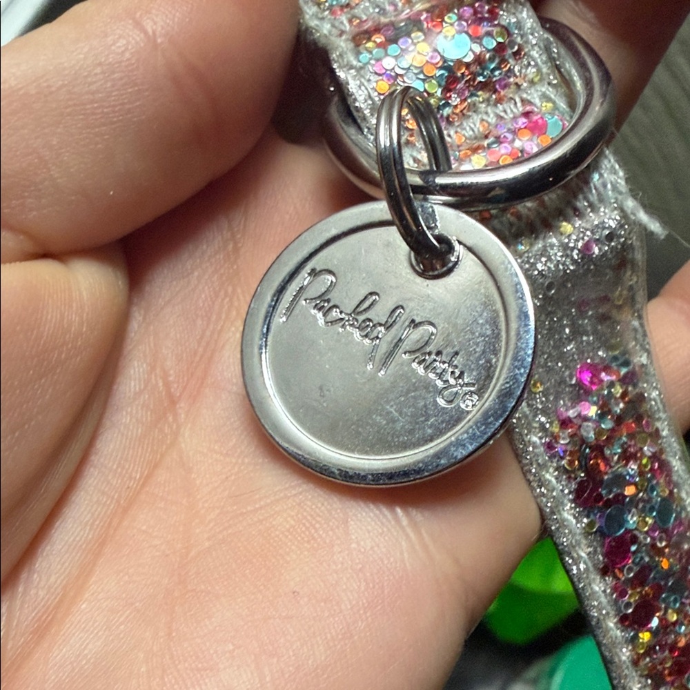 Packed Party Glittery Silver and Pink Dog Collar - Picture 5 of 11